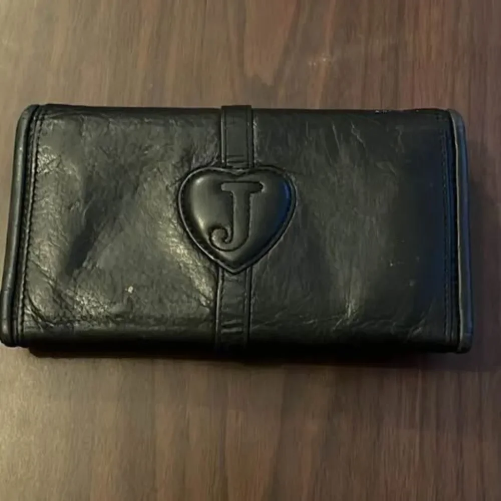Vintage 90s Y2K Juicy Couture Black Leather Stud Tassle Wallet